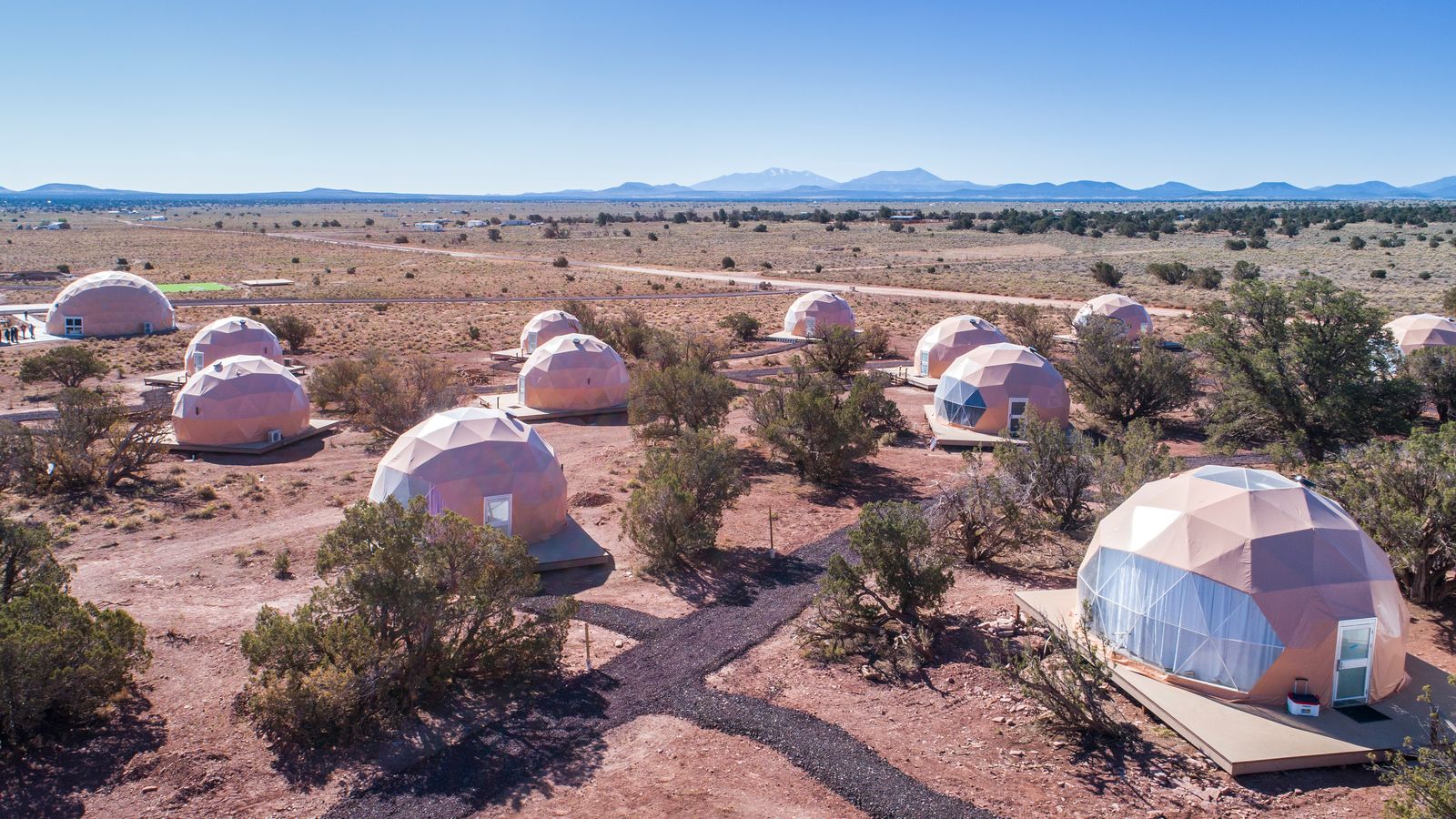 The Best Grand Canyon Hotels, Airbnbs, and Glampsites