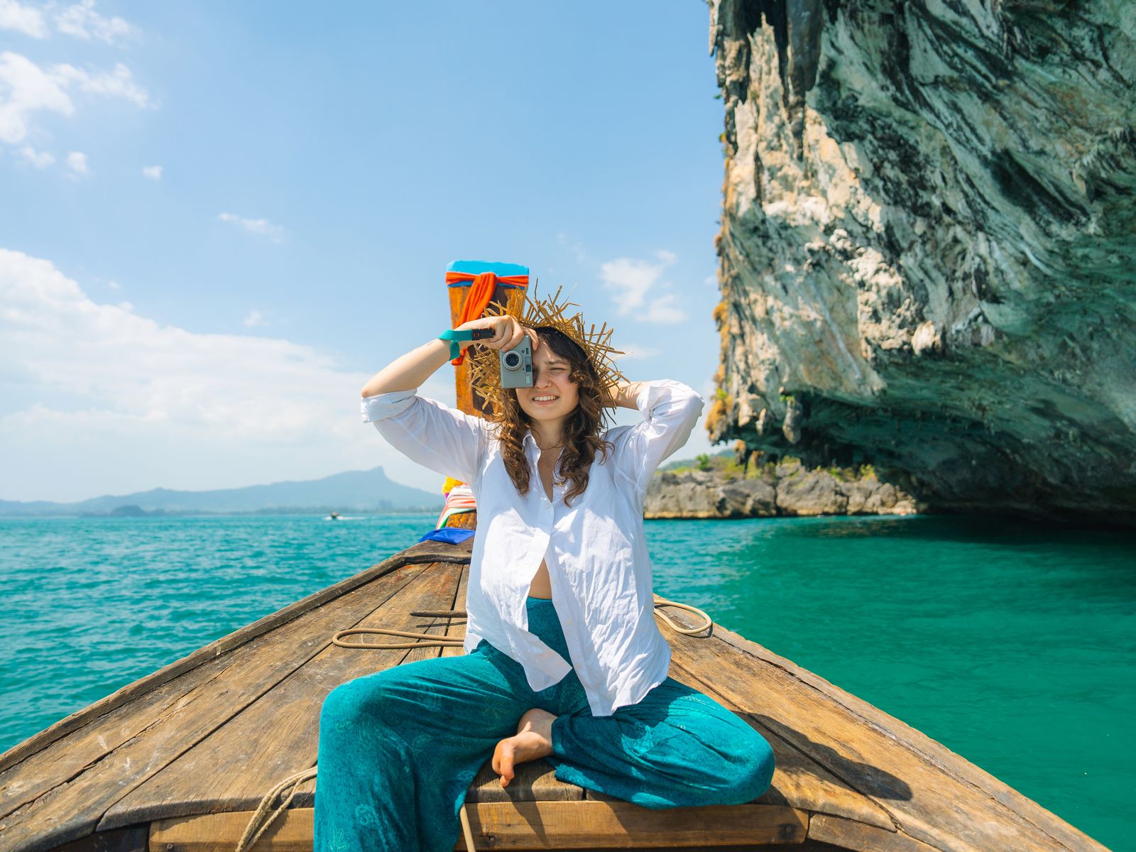 The Best Travel Cameras for Beginners and Experts Alike